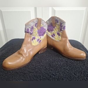 Antik Batik Leather Ankle Boots-Purple/Yellow Embroidery - 37 / 6½ - Camel Tan